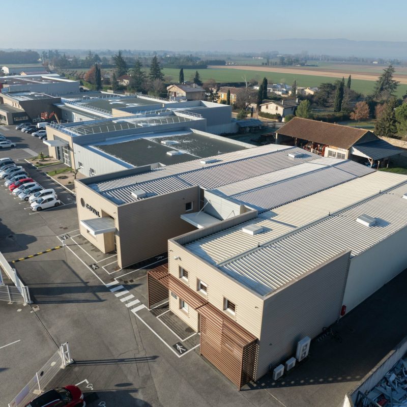 Extension des locaux de COVAL, réalisé par Bonhomme Bâtiment en tant que contractant général.