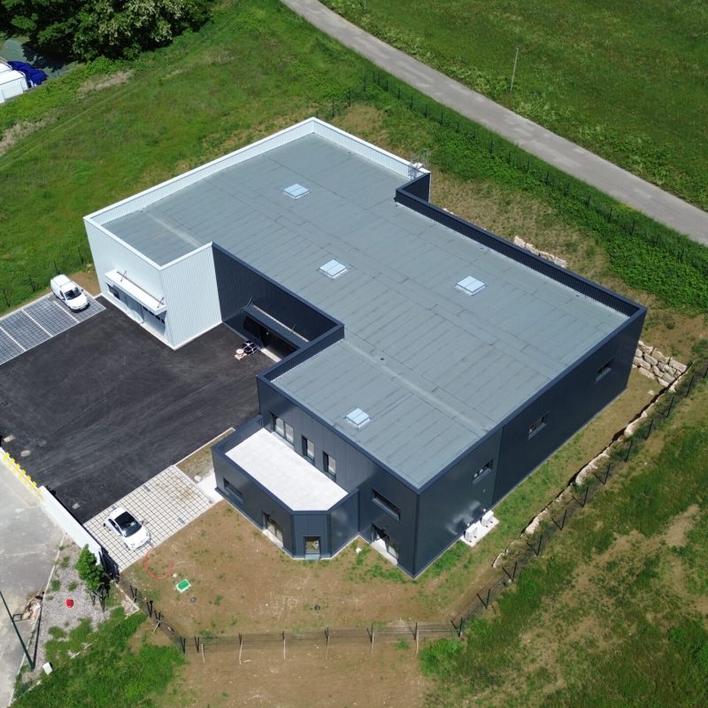 Bonhomme B&acirc;timent est intervenu en tant que contractant g&eacute;n&eacute;ral pour la construction d'un b&acirc;timent d'activit&eacute; de 1 000 m&sup2; &agrave; Romagnieu (38), pour le compte de Prefapro.