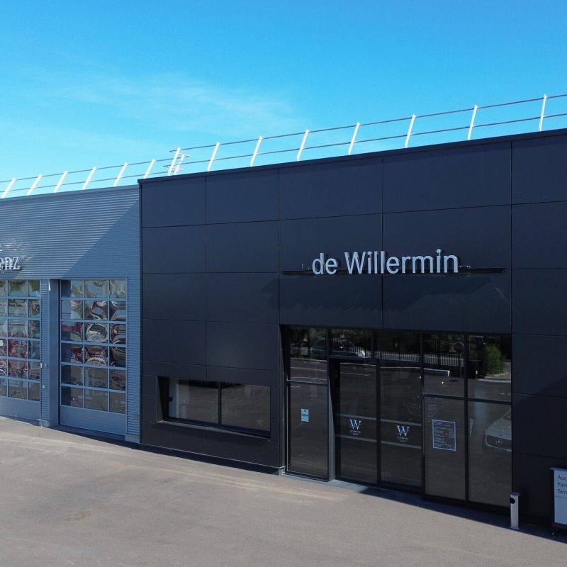 Bonhomme Bâtiment est intervenu en tant que contractant général pour la démolition et la reconstruction d’un bâtiment pour Mercedes Benz à Avignon (84).