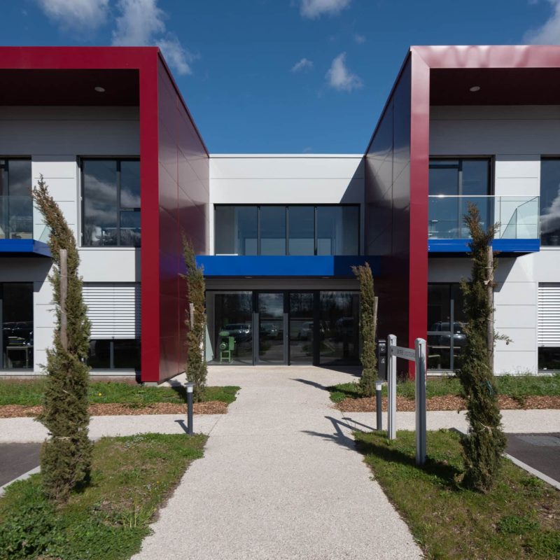 Construction d’un bâtiment industriel réalisé par Bonhomme Bâtiment en tant que contractant général, pour le compte de WITTMANN.